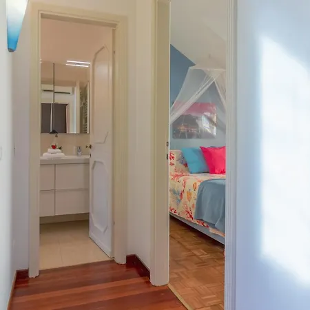 Attic By Portofinohomes Apartment